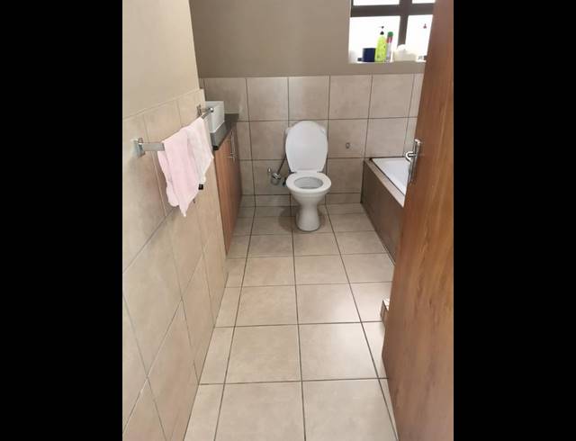 BUSINESS FOR SALE IN VANDERBIJLPARK CW 5